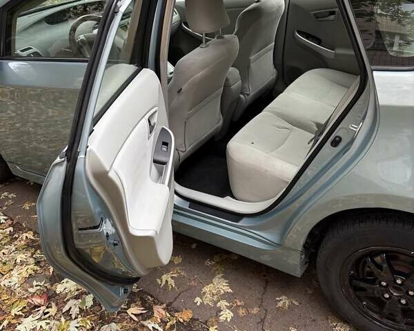 Зелений Тойота Пріус, об'ємом двигуна 1.8 л та пробігом 202 тис. км за 12500 $, фото 5 на Automoto.ua