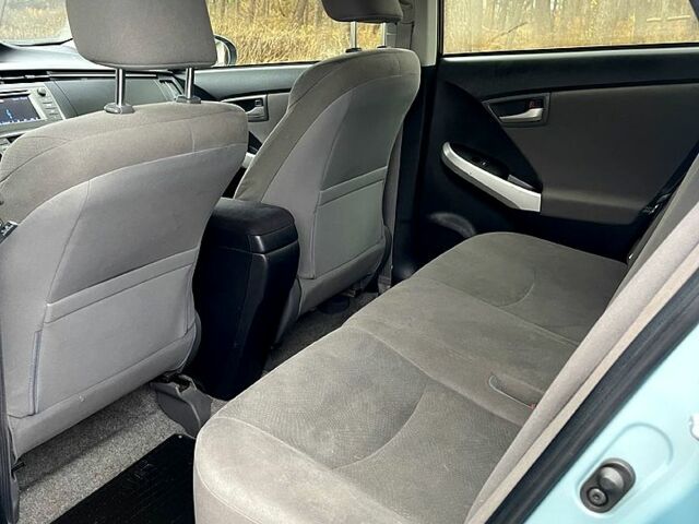 Зелений Тойота Пріус, об'ємом двигуна 1.8 л та пробігом 200 тис. км за 9000 $, фото 3 на Automoto.ua