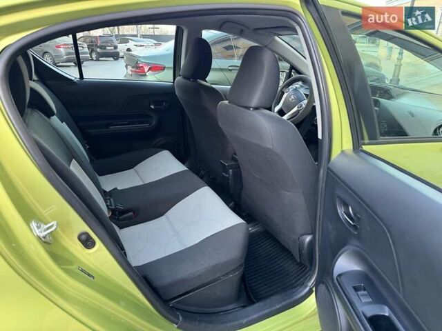 Зеленый Тойота Приус, объемом двигателя 1.5 л и пробегом 135 тыс. км за 12500 $, фото 17 на Automoto.ua