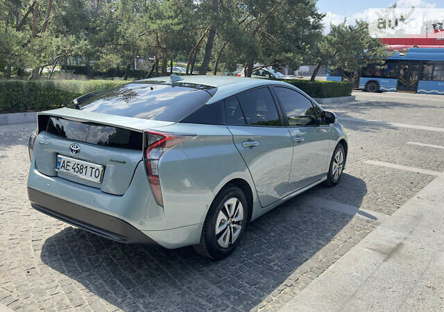 Зелений Тойота Пріус, об'ємом двигуна 1.8 л та пробігом 110 тис. км за 16000 $, фото 4 на Automoto.ua