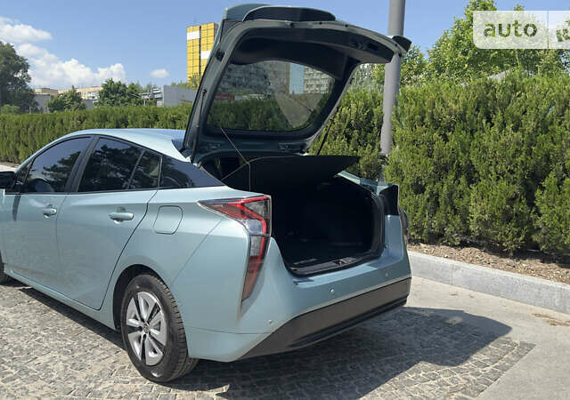 Зелений Тойота Пріус, об'ємом двигуна 1.8 л та пробігом 110 тис. км за 16000 $, фото 6 на Automoto.ua