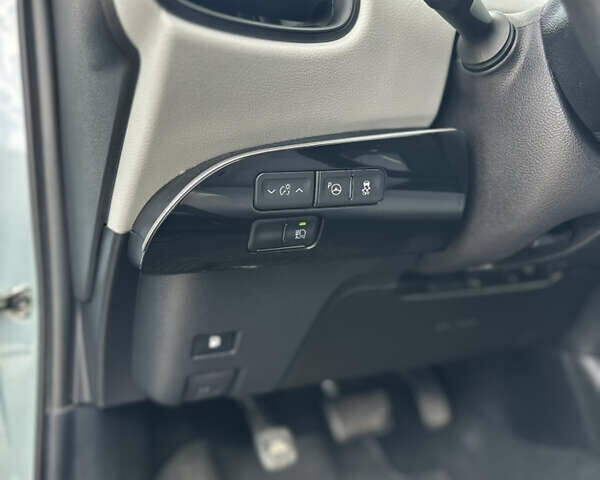 Зелений Тойота Пріус, об'ємом двигуна 1.8 л та пробігом 155 тис. км за 20700 $, фото 11 на Automoto.ua