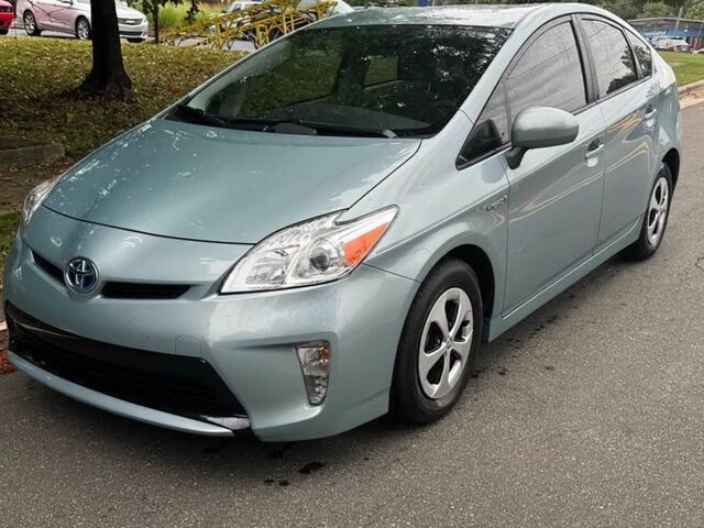 Тойота Приус 2014 в Одессе на Automoto.ua Зеленый Тойота Приус, объемом двигателя 1.8 л и пробегом 81 тыс. км за 12100 $, фото 2 на Automoto.ua