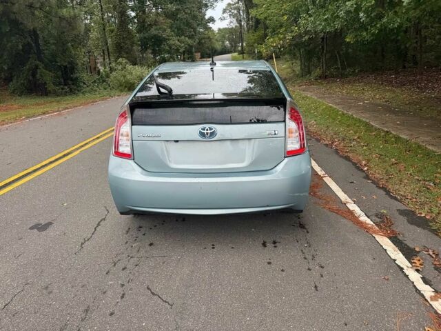 Тойота Приус 2014 в Одессе на Automoto.ua Зеленый Тойота Приус, объемом двигателя 1.8 л и пробегом 81 тыс. км за 12100 $, фото 4 на Automoto.ua