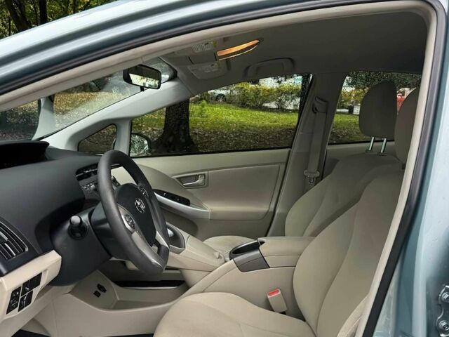 Тойота Приус 2014 в Одессе на Automoto.ua Зеленый Тойота Приус, объемом двигателя 1.8 л и пробегом 81 тыс. км за 12100 $, фото 9 на Automoto.ua