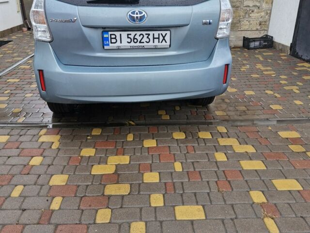 Зеленый Тойота Приус, объемом двигателя 1.8 л и пробегом 310 тыс. км за 13500 $, фото 1 на Automoto.ua