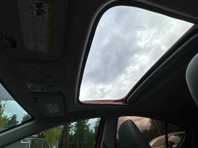 Оранжевый Тойота Приус, объемом двигателя 1.5 л и пробегом 280 тыс. км за 7500 $, фото 7 на Automoto.ua