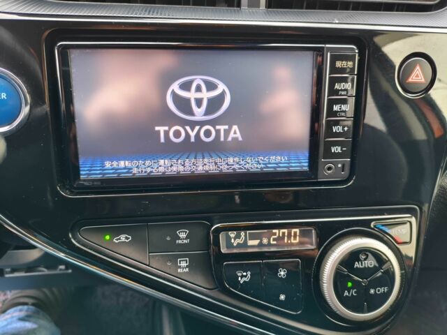 Оранжевый Тойота Приус, объемом двигателя 1.5 л и пробегом 97 тыс. км за 13400 $, фото 16 на Automoto.ua