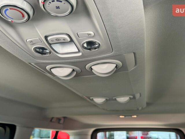 Тойота Proace Verso, об'ємом двигуна 2 л та пробігом 0 тис. км за 50255 $, фото 3 на Automoto.ua