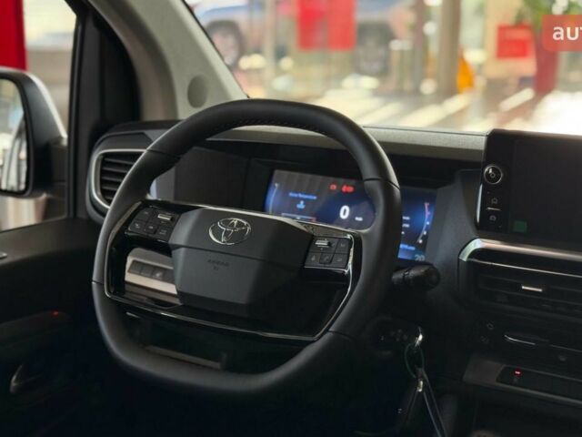 Тойота Proace Verso, объемом двигателя 2 л и пробегом 0 тыс. км за 45816 $, фото 10 на Automoto.ua