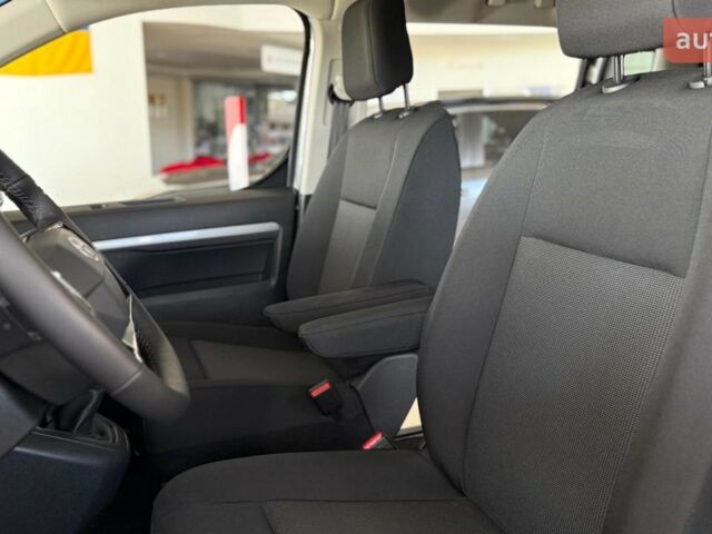 Тойота Proace Verso, объемом двигателя 2 л и пробегом 0 тыс. км за 45816 $, фото 16 на Automoto.ua