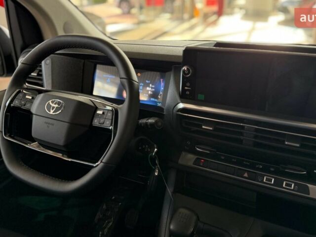 Тойота Proace Verso, объемом двигателя 2 л и пробегом 0 тыс. км за 45816 $, фото 12 на Automoto.ua