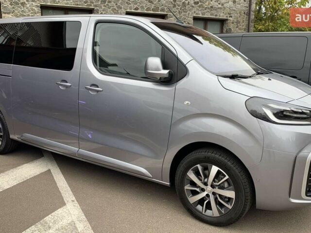 Тойота Proace Verso, объемом двигателя 2 л и пробегом 0 тыс. км за 53920 $, фото 2 на Automoto.ua