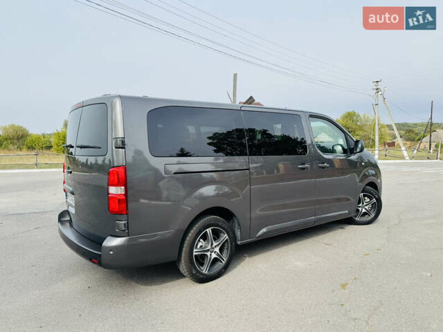Серый Тойота Proace Verso, объемом двигателя 2 л и пробегом 47 тыс. км за 39500 $, фото 7 на Automoto.ua