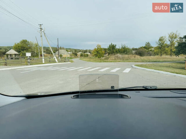 Серый Тойота Proace Verso, объемом двигателя 2 л и пробегом 47 тыс. км за 39500 $, фото 11 на Automoto.ua