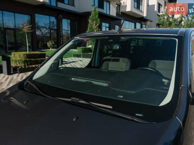 Серый Тойота Proace Verso, объемом двигателя 2 л и пробегом 229 тыс. км за 35000 $, фото 23 на Automoto.ua