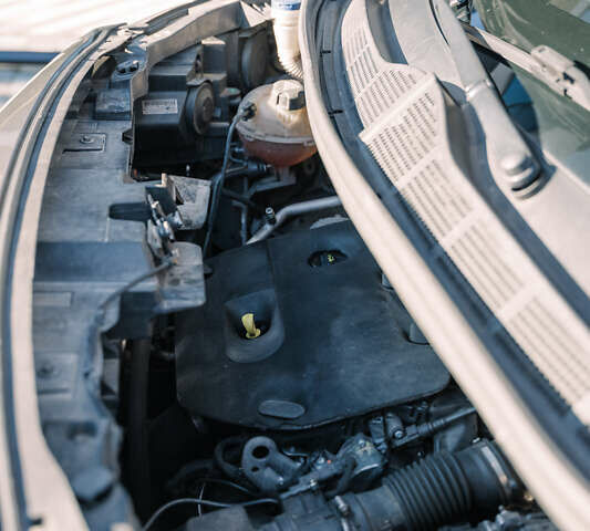 Серый Тойота Proace Verso, объемом двигателя 2 л и пробегом 229 тыс. км за 35000 $, фото 26 на Automoto.ua