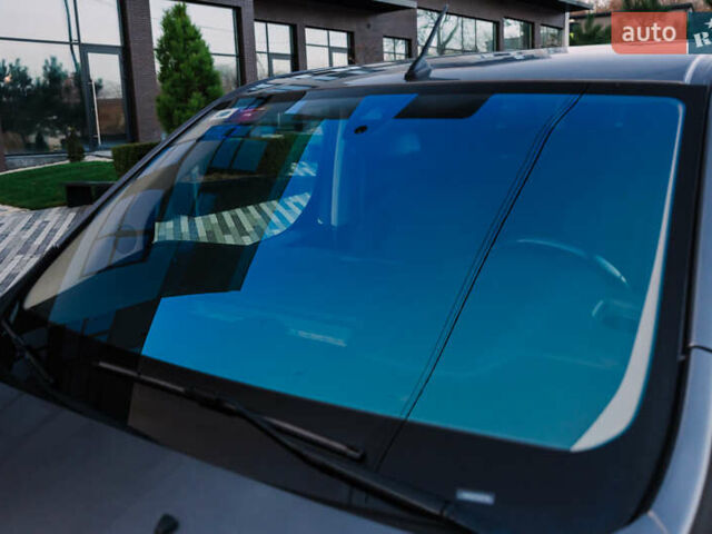 Серый Тойота Proace Verso, объемом двигателя 2 л и пробегом 313 тыс. км за 35000 $, фото 20 на Automoto.ua