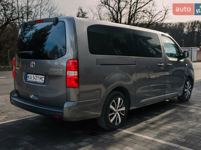 Сірий Тойота Proace Verso, об'ємом двигуна 2 л та пробігом 212 тис. км за 38000 $, фото 5 на Automoto.ua