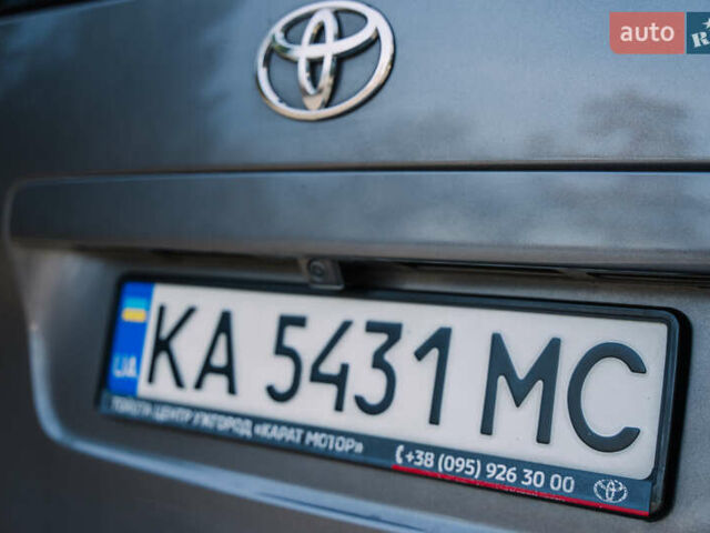 Сірий Тойота Proace Verso, об'ємом двигуна 2 л та пробігом 212 тис. км за 38000 $, фото 22 на Automoto.ua