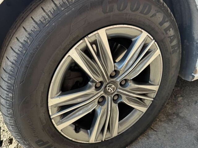 Тойота Proace 2018 в Иршава на Automoto.ua Белый Тойота Proace, объемом двигателя 1.6 л и пробегом 200 тыс. км за 10200 $, фото 7 на Automoto.ua