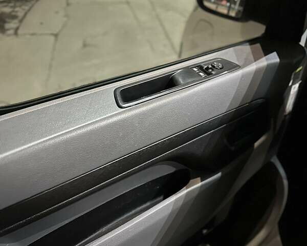 Белый Тойота Proace, объемом двигателя 0 л и пробегом 30 тыс. км за 16950 $, фото 12 на Automoto.ua