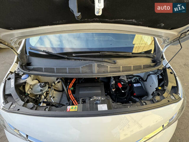 Білий Тойота Proace, об'ємом двигуна 0 л та пробігом 176 тис. км за 18999 $, фото 37 на Automoto.ua