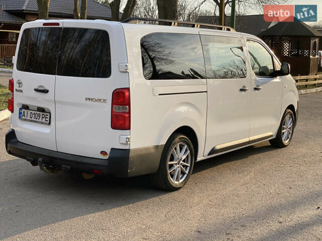 Белый Тойота Proace, объемом двигателя 2 л и пробегом 178 тыс. км за 19999 $, фото 26 на Automoto.ua