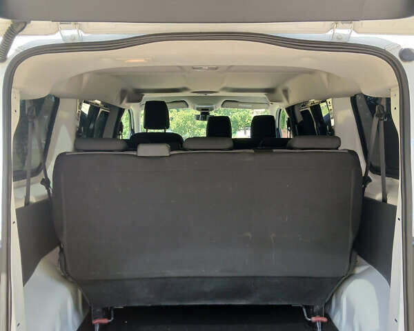 Белый Тойота Proace, объемом двигателя 2 л и пробегом 117 тыс. км за 21999 $, фото 3 на Automoto.ua