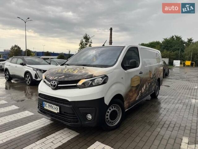 Белый Тойота Proace, объемом двигателя 2 л и пробегом 250 тыс. км за 16999 $, фото 3 на Automoto.ua