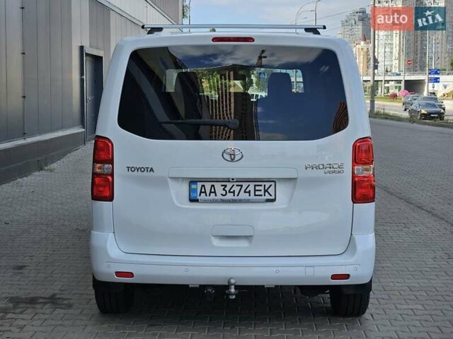 Білий Тойота Proace, об'ємом двигуна 2 л та пробігом 92 тис. км за 29800 $, фото 8 на Automoto.ua