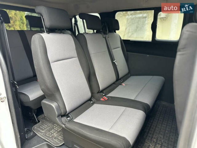 Білий Тойота Proace, об'ємом двигуна 2 л та пробігом 193 тис. км за 23950 $, фото 23 на Automoto.ua