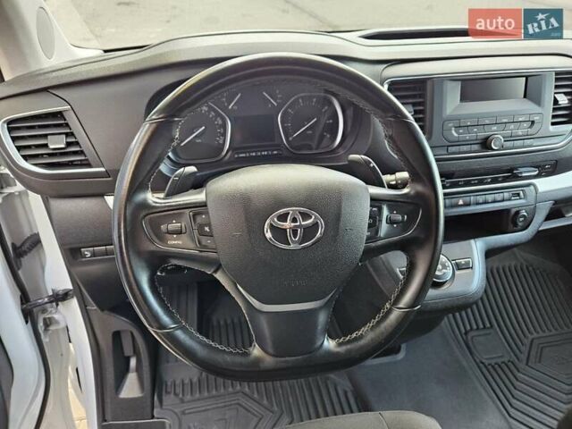 Білий Тойота Proace, об'ємом двигуна 2 л та пробігом 92 тис. км за 29800 $, фото 18 на Automoto.ua