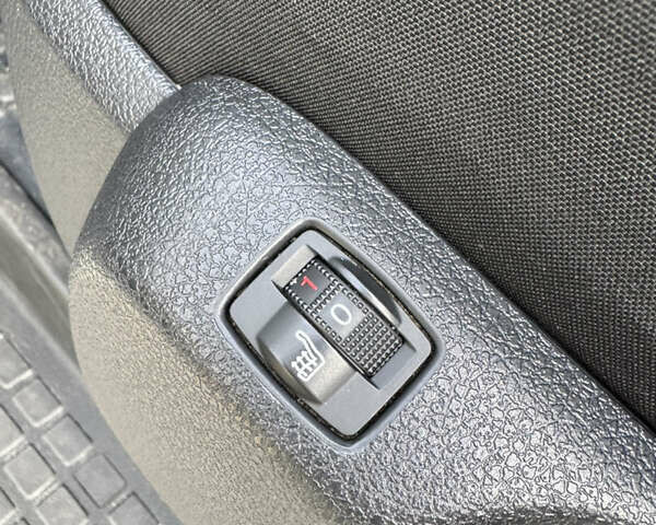 Белый Тойота Proace, объемом двигателя 2 л и пробегом 136 тыс. км за 28500 $, фото 24 на Automoto.ua