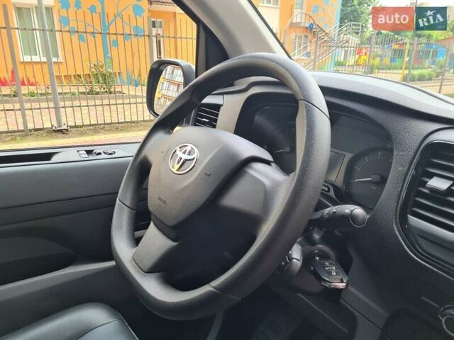 Тойота Proace 2020 у Вінниці на Automoto.ua Білий Тойота Proace, об'ємом двигуна 2 л та пробігом 207 тис. км за 16700 $, фото 18 на Automoto.ua