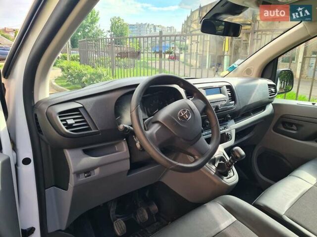 Тойота Proace 2020 у Вінниці на Automoto.ua Білий Тойота Proace, об'ємом двигуна 2 л та пробігом 219 тис. км за 16250 $, фото 1 на Automoto.ua