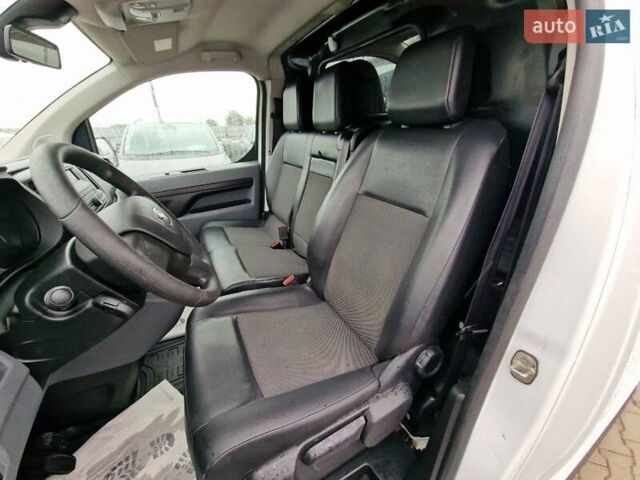 Білий Тойота Proace, об'ємом двигуна 1.5 л та пробігом 275 тис. км за 13300 $, фото 18 на Automoto.ua