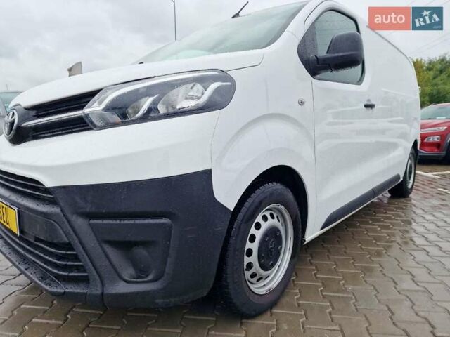 Білий Тойота Proace, об'ємом двигуна 1.5 л та пробігом 275 тис. км за 13300 $, фото 2 на Automoto.ua