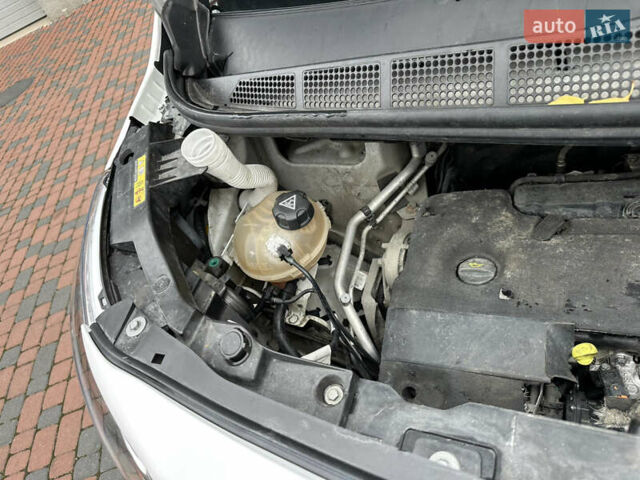 Тойота Proace 2021 у Івано-Франківську на Automoto.ua Білий Тойота Proace, об'ємом двигуна 2 л та пробігом 114 тис. км за 19950 $, фото 184 на Automoto.ua