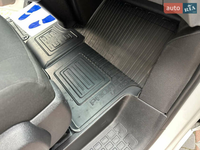 Тойота Proace 2021 у Івано-Франківську на Automoto.ua Білий Тойота Proace, об'ємом двигуна 2 л та пробігом 114 тис. км за 19950 $, фото 142 на Automoto.ua