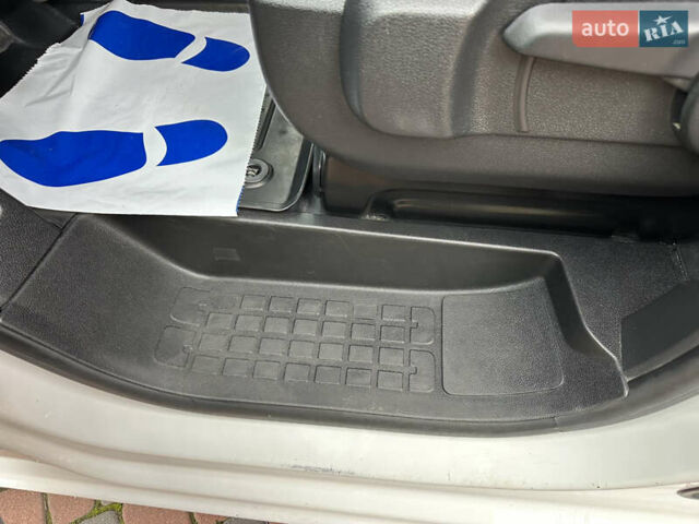 Тойота Proace 2021 у Івано-Франківську на Automoto.ua Білий Тойота Proace, об'ємом двигуна 2 л та пробігом 114 тис. км за 19950 $, фото 112 на Automoto.ua