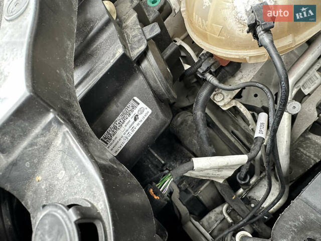 Тойота Proace 2021 у Івано-Франківську на Automoto.ua Білий Тойота Proace, об'ємом двигуна 2 л та пробігом 114 тис. км за 19950 $, фото 185 на Automoto.ua