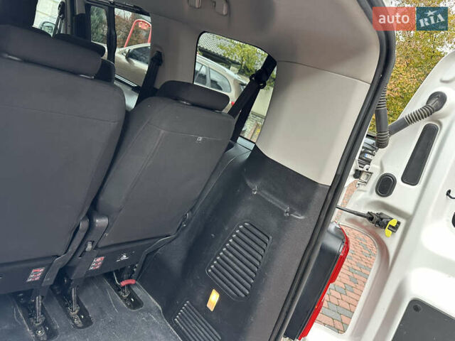 Тойота Proace 2021 у Івано-Франківську на Automoto.ua Білий Тойота Proace, об'ємом двигуна 2 л та пробігом 114 тис. км за 19950 $, фото 177 на Automoto.ua