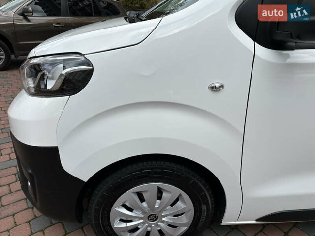 Тойота Proace 2021 у Івано-Франківську на Automoto.ua Білий Тойота Proace, об'ємом двигуна 2 л та пробігом 114 тис. км за 19950 $, фото 82 на Automoto.ua