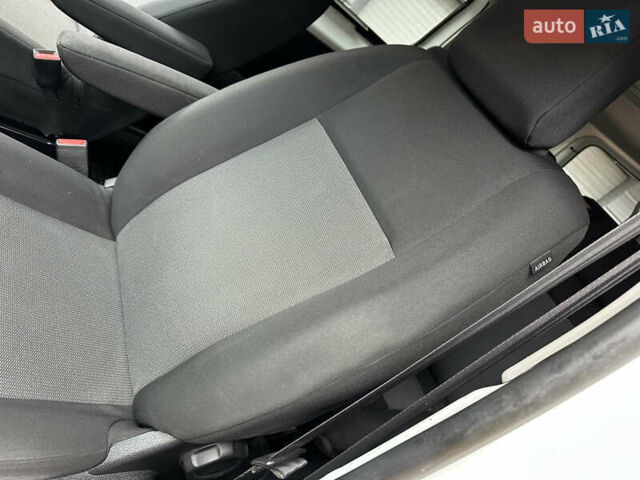 Тойота Proace 2021 у Івано-Франківську на Automoto.ua Білий Тойота Proace, об'ємом двигуна 2 л та пробігом 114 тис. км за 19950 $, фото 115 на Automoto.ua