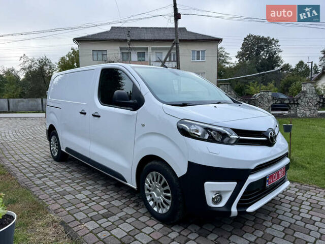 Белый Тойота Proace, объемом двигателя 2 л и пробегом 92 тыс. км за 22800 $, фото 10 на Automoto.ua