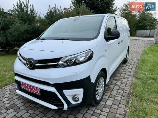 Белый Тойота Proace, объемом двигателя 2 л и пробегом 92 тыс. км за 22800 $, фото 1 на Automoto.ua
