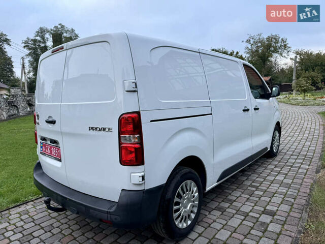 Белый Тойота Proace, объемом двигателя 2 л и пробегом 92 тыс. км за 22800 $, фото 8 на Automoto.ua
