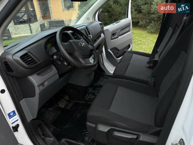 Белый Тойота Proace, объемом двигателя 2 л и пробегом 92 тыс. км за 22800 $, фото 17 на Automoto.ua