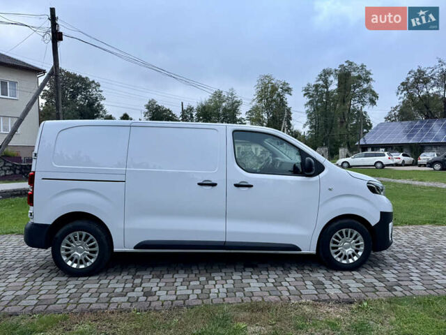 Белый Тойота Proace, объемом двигателя 2 л и пробегом 92 тыс. км за 22800 $, фото 9 на Automoto.ua
